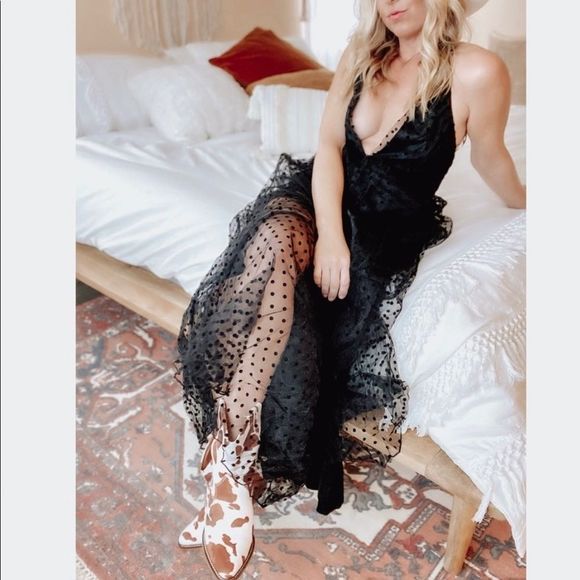 Cowhide Western Bootie Heeled Boots Size 8 - Picture 10 of 16